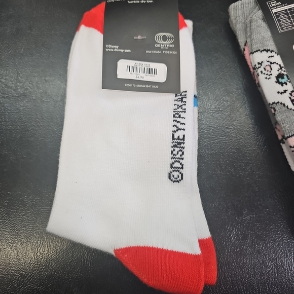 NWT 2 Pairs Women's Disney Crew Socks Aristocats & Toy Story Hot Topic Size 9-11 - Picture 6 of 7